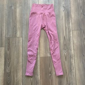 Alphalete revival leggings - XS